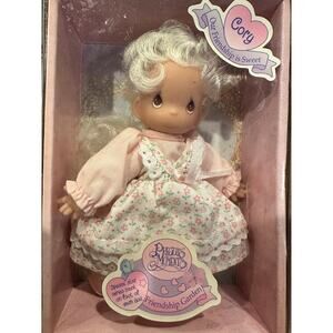 New In box vintage Precious Moments CORY Friendship Garden Doll